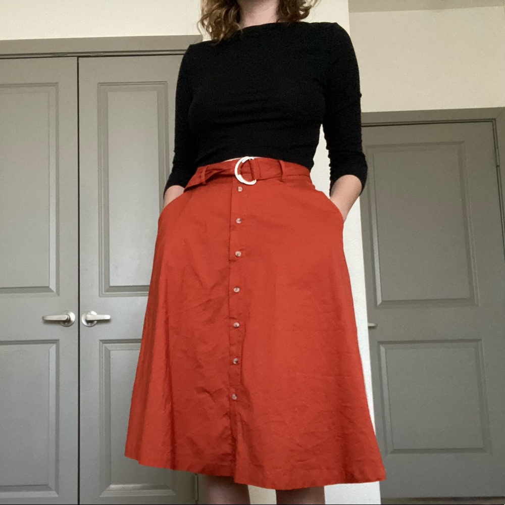 Beautiful burnt orange/rust vintage style skirt